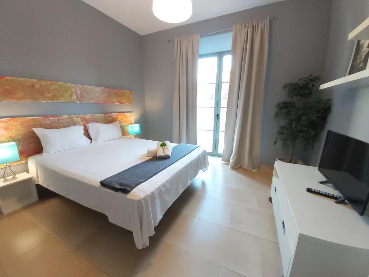 Del Parque Flats Central Малага Экстерьер фото
